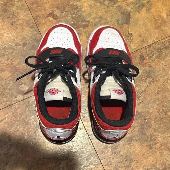 Kids Nike Air Jordan Red and White Sneakers size 11 - Picture 4 of 7
